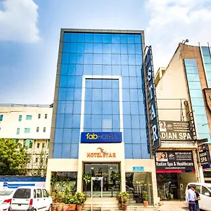 *** Hotel Fabhotel Star Delhi Airport India