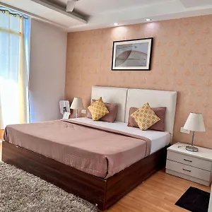 *** Hotel Flock I Golf Course Road Near Dlf Phase 1 Metro Station I Gurugram India